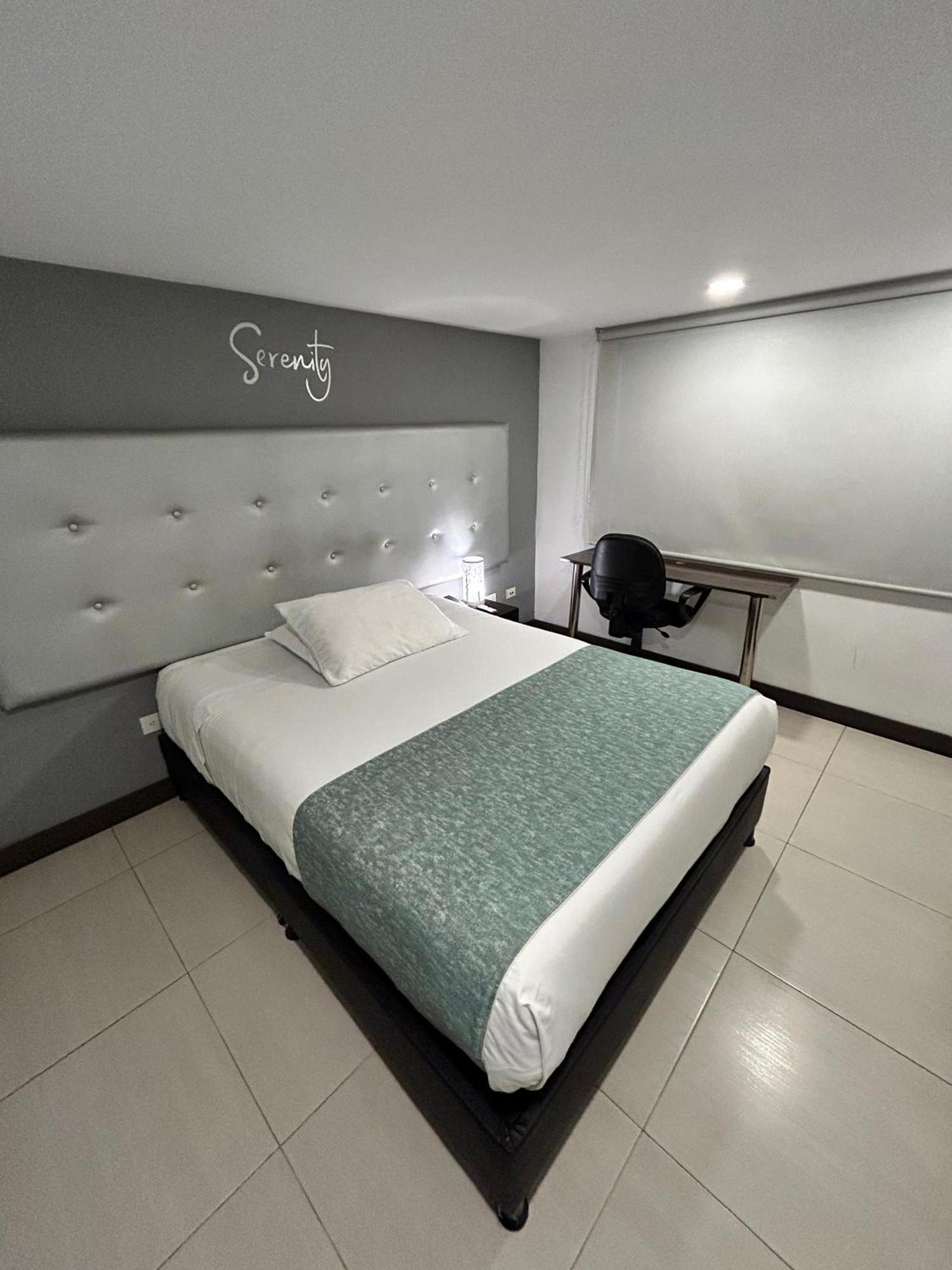 Aw Hotel Serenity Ferial بوغوتا المظهر الخارجي الصورة